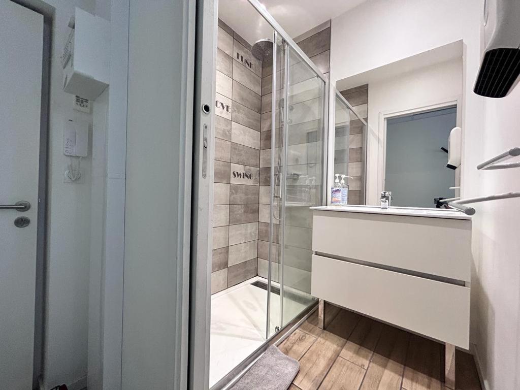 Tour D'Auvergne - Appartements En Plein Centre Ville, Proche De La Cathedrale Et De La Place De Jaude Клермон-Ферран Екстер'єр фото