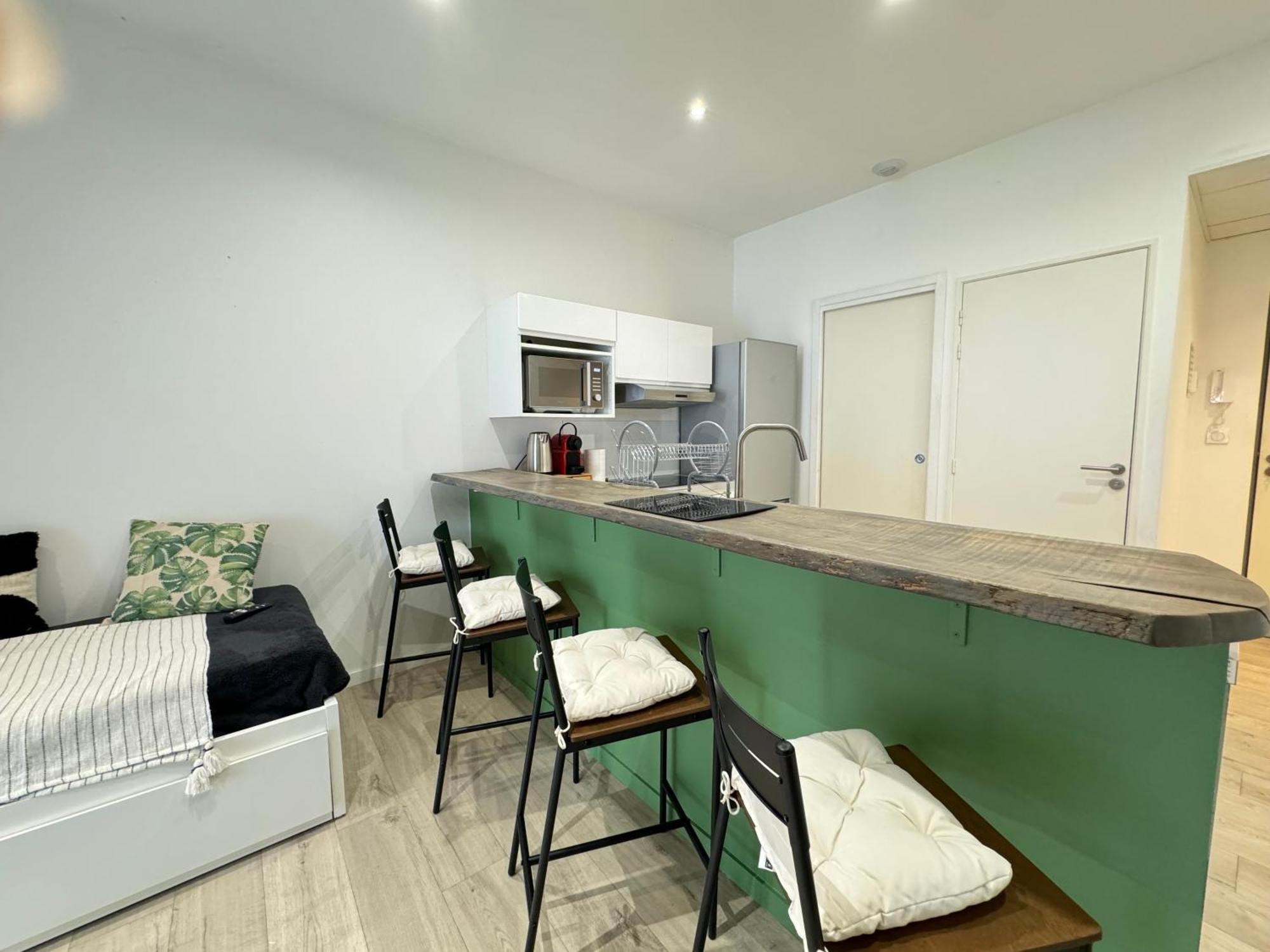Tour D'Auvergne - Appartements En Plein Centre Ville, Proche De La Cathedrale Et De La Place De Jaude Клермон-Ферран Екстер'єр фото