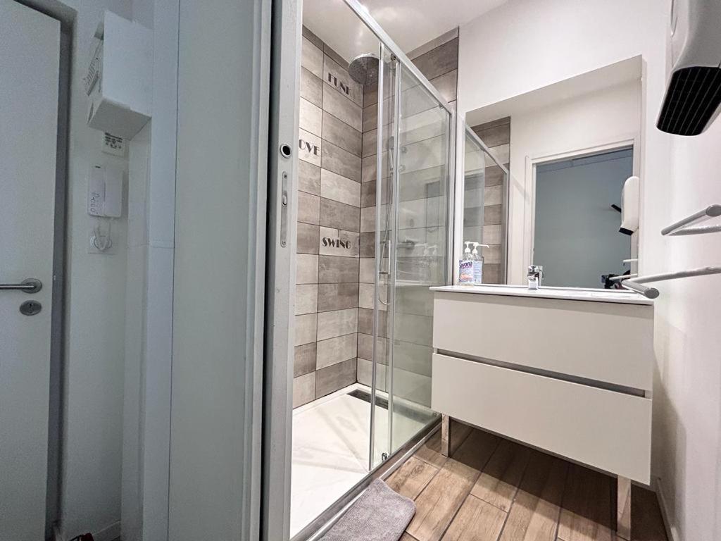 Tour D'Auvergne - Appartements En Plein Centre Ville, Proche De La Cathedrale Et De La Place De Jaude Клермон-Ферран Екстер'єр фото